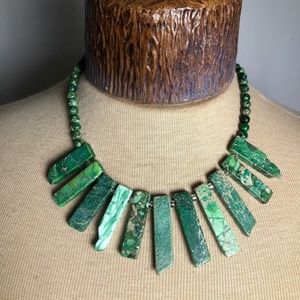 Womens Green Neckpiece.